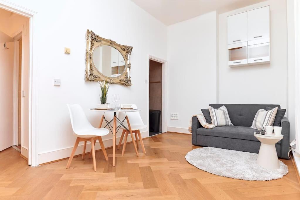 Apartament Chic 1-bed Flat With Terrace In Notting Hill W10 *